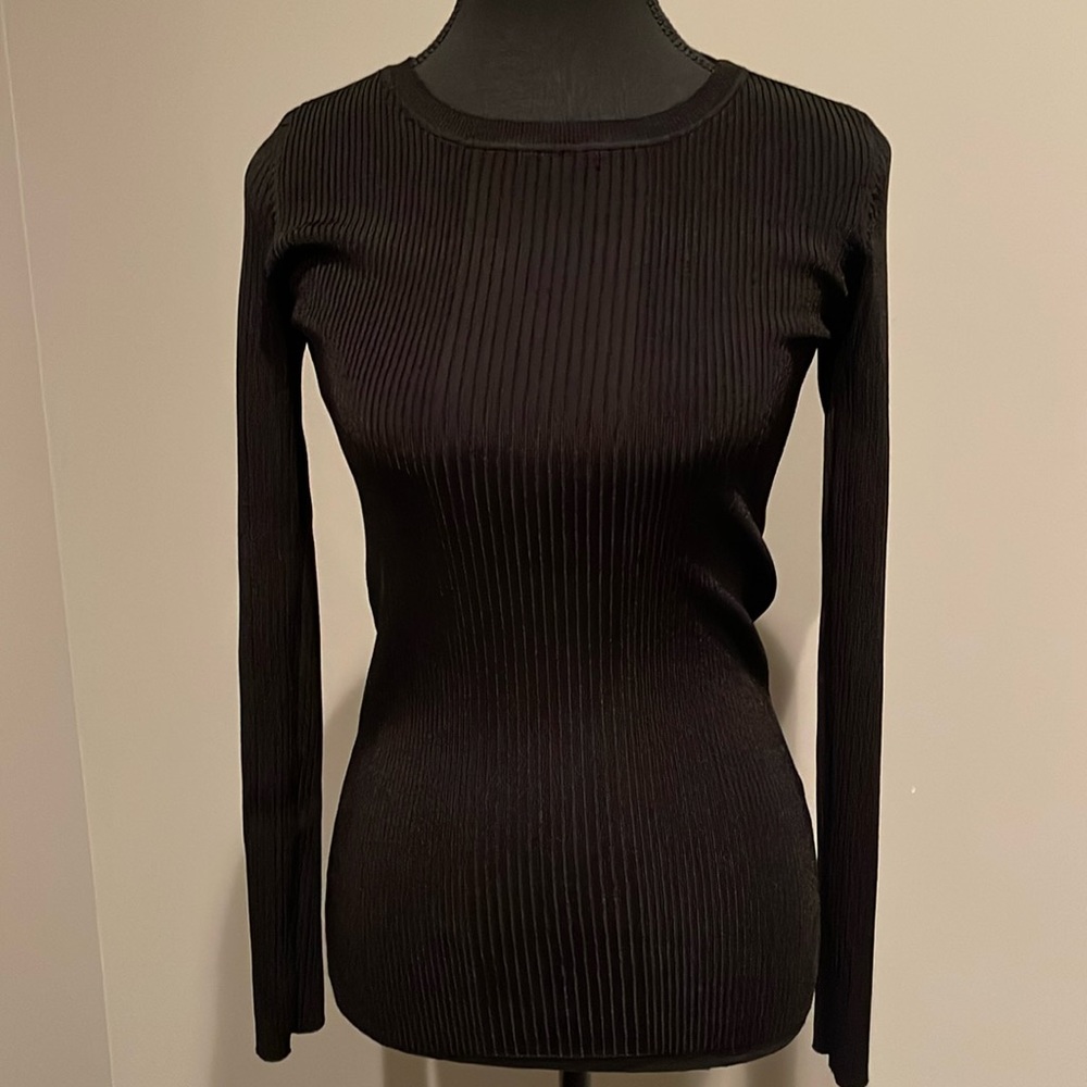 Le Chateau Black Slim-Fit Long Sleeve Sweater. Size Small.